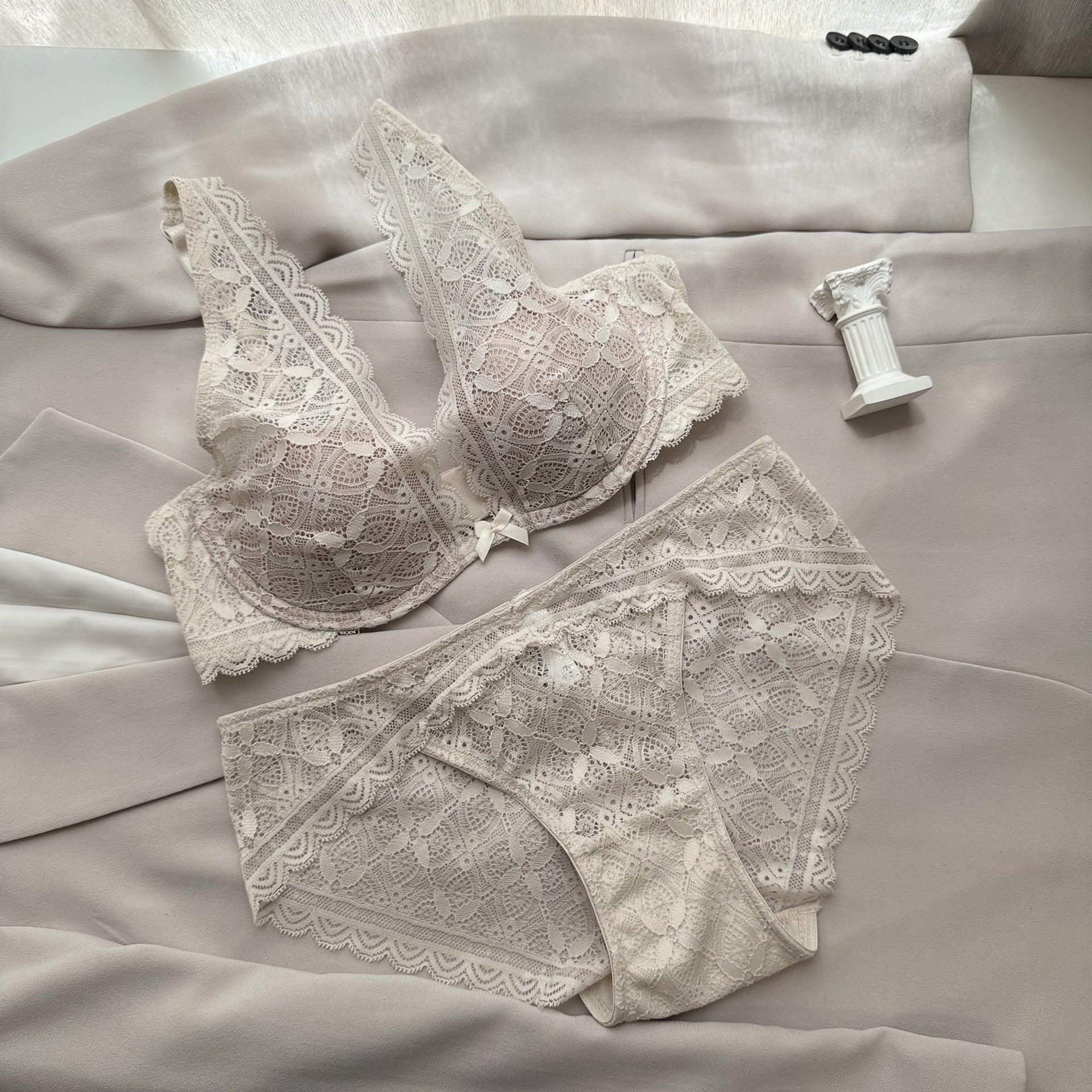 Comfortable Lace Sexy Lingerie Set